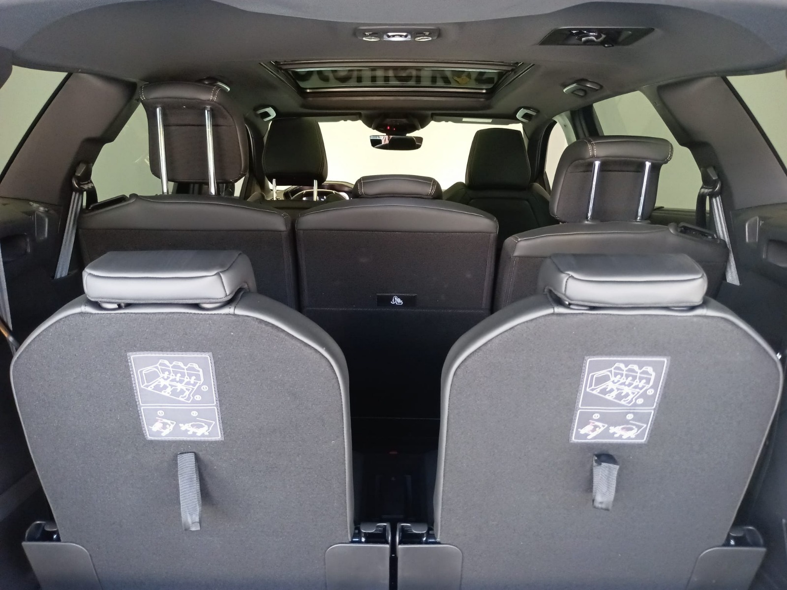 PEUGEOT 5008 3